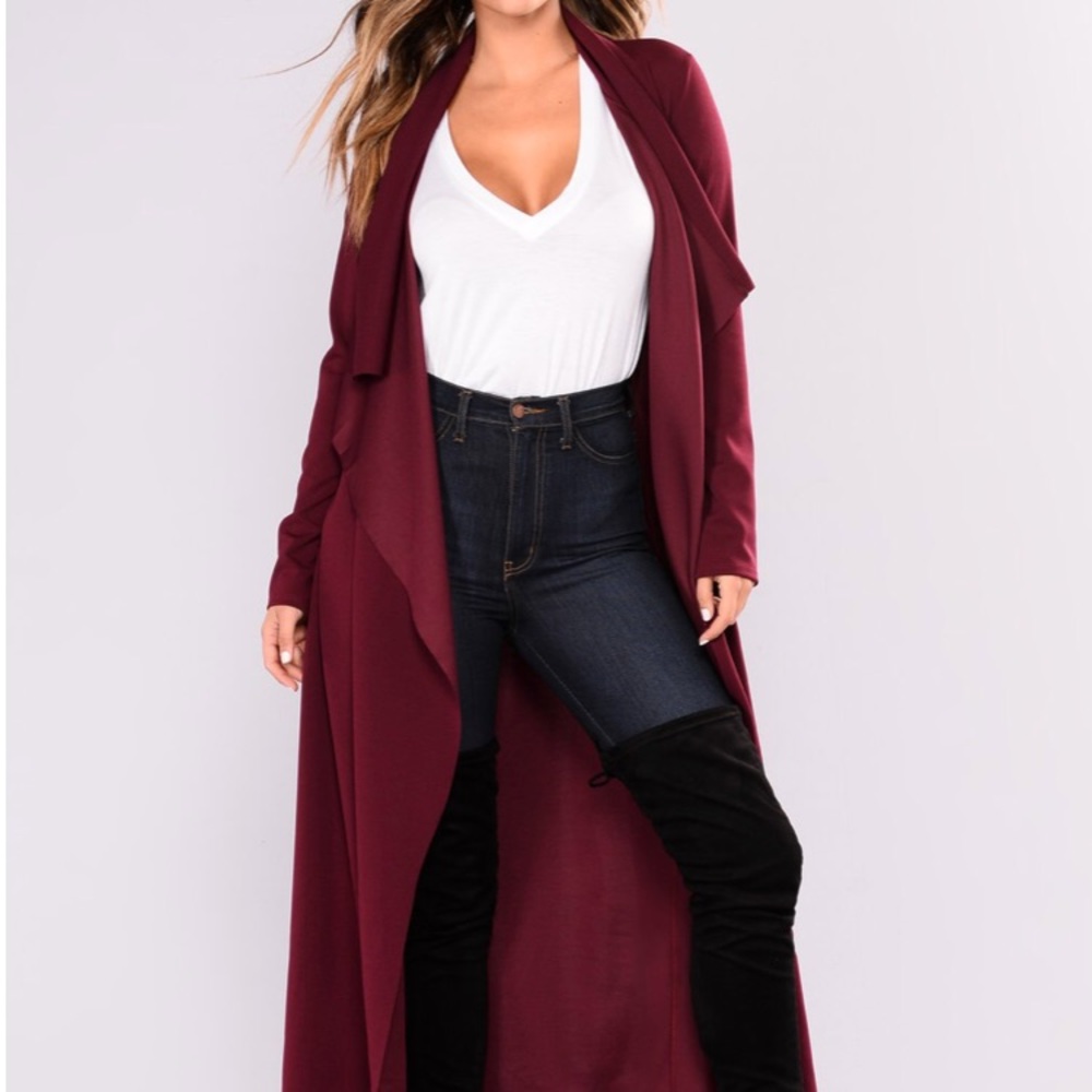 Burgundy duster. Mid calf/ankle length. xs-m